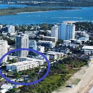 Aparthotel Camargue Beachfront, Maroochydore